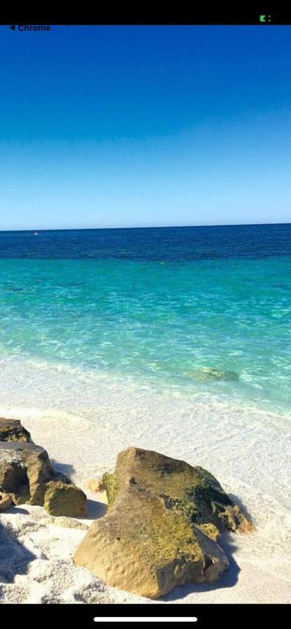 Windsurf Beach Front Torre Grande Bagian luar foto