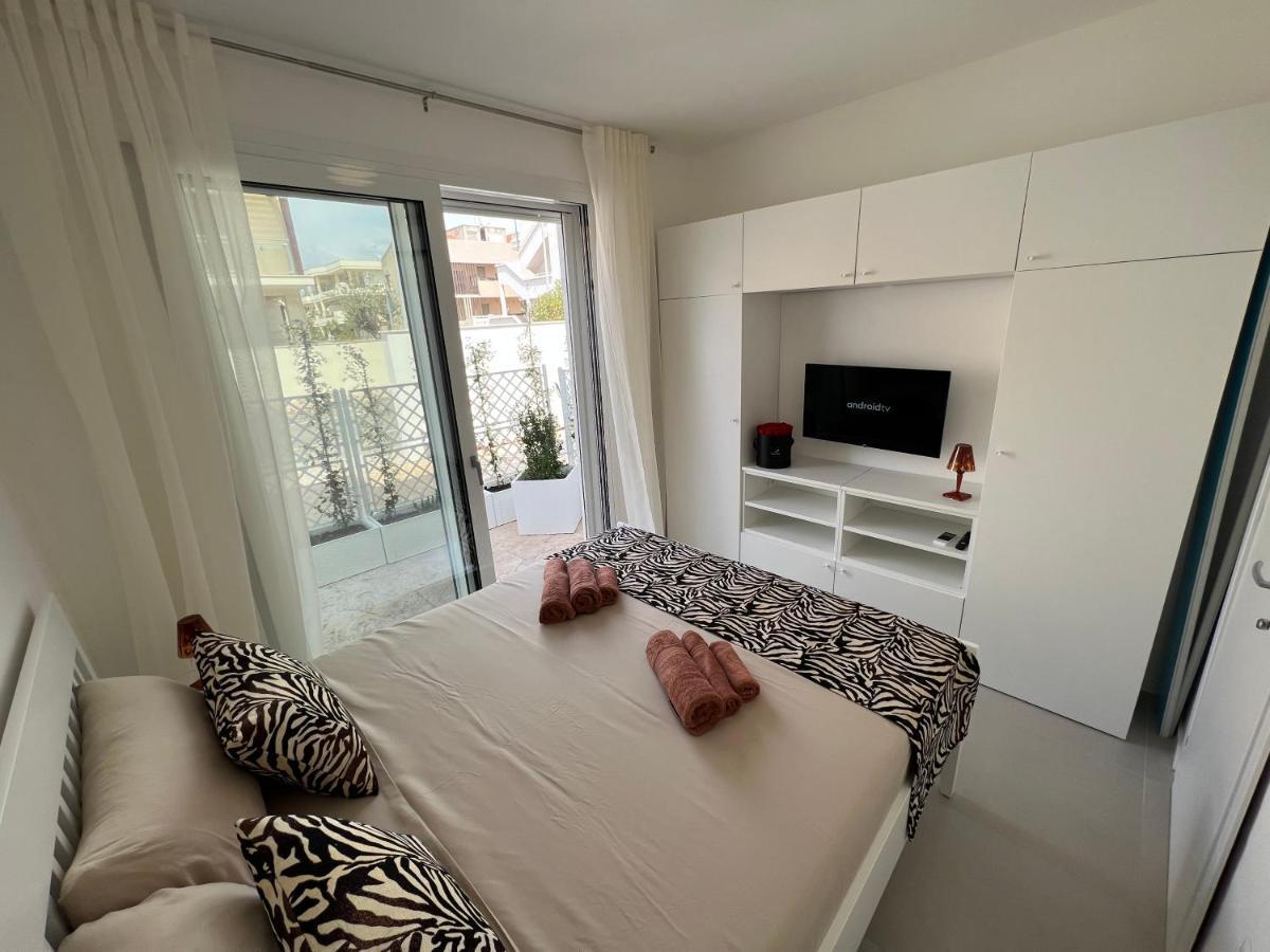 Windsurf Beach Front Torre Grande Bagian luar foto