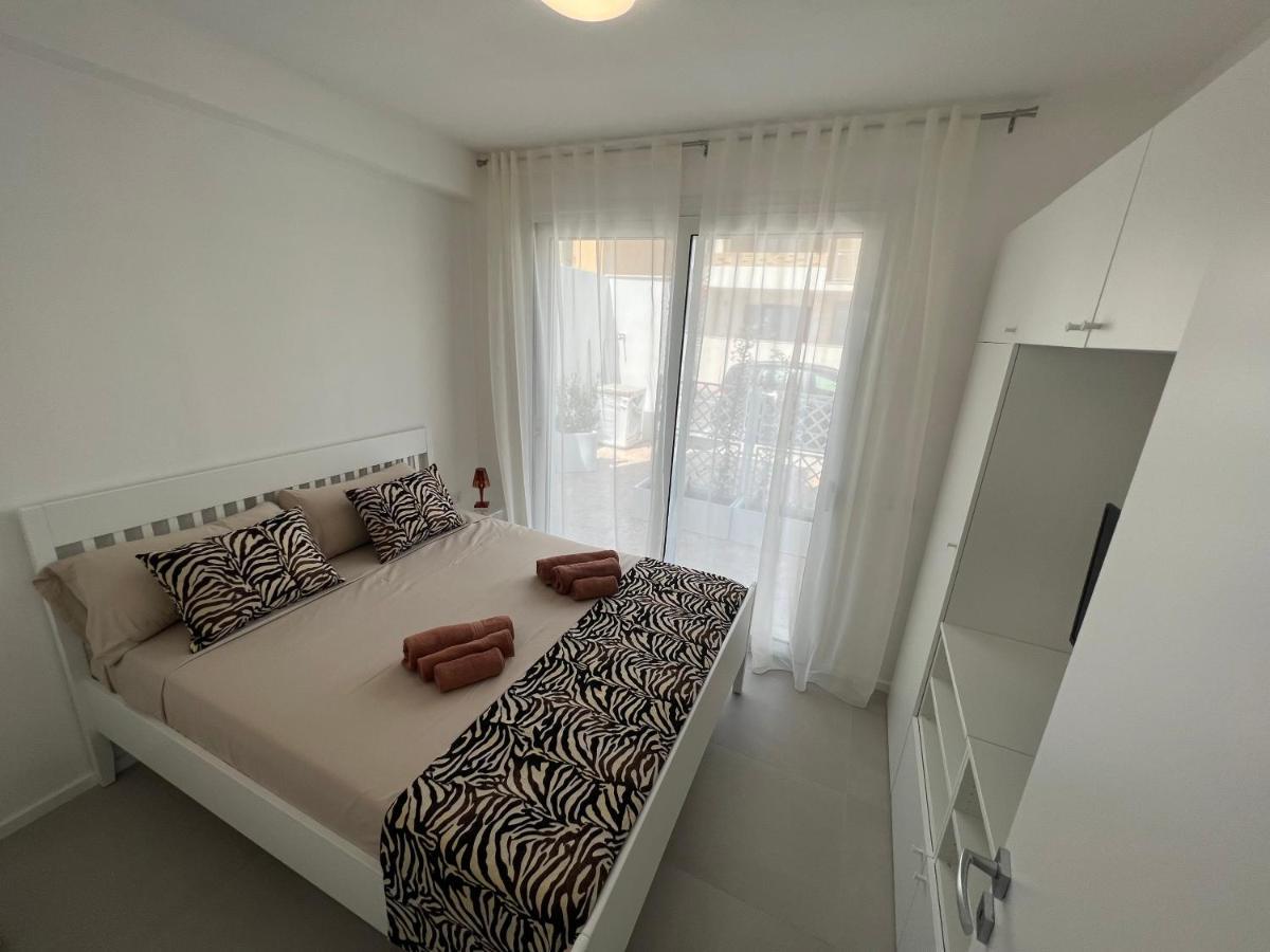 Windsurf Beach Front Torre Grande Bagian luar foto
