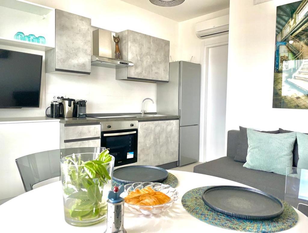 Windsurf Beach Front Torre Grande Bagian luar foto