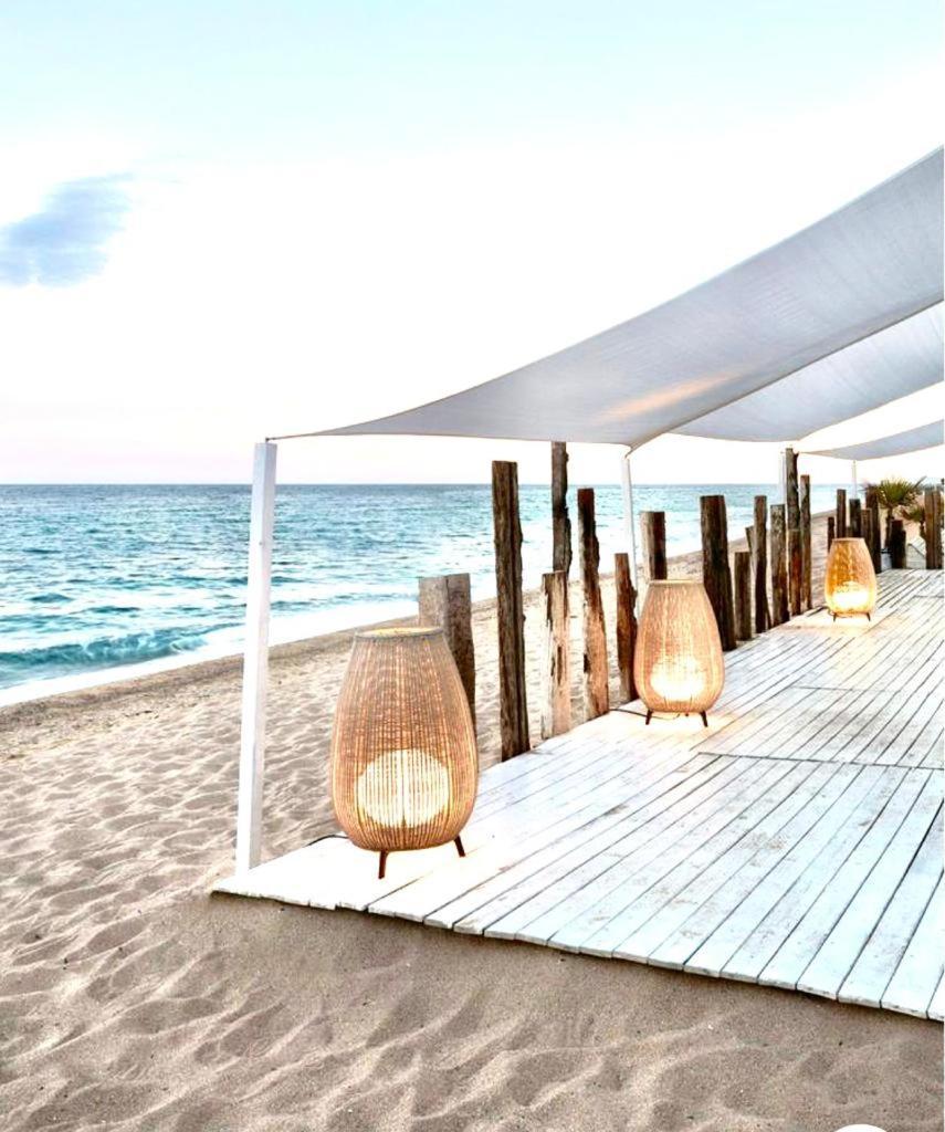 Windsurf Beach Front Torre Grande Bagian luar foto